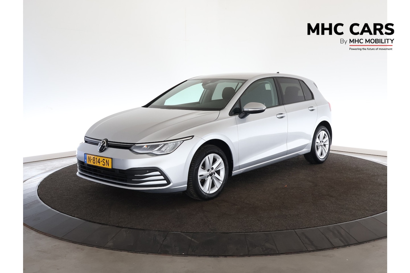 Volkswagen Golf - 1.0 TSI Life | Navi | LMV | PDC | Getint glas |* - AutoWereld.nl