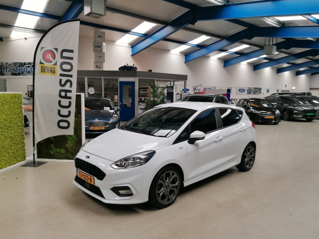 Ford Fiesta - 100pk EcoB. ST-Line 5drs - AutoWereld.nl