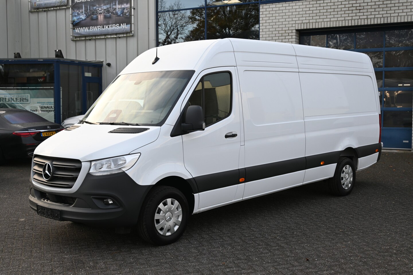 Mercedes-Benz Sprinter - 317 CDI L3H2 Pro Smartphone integratie, 270 graden achterdeuren, Etc. - AutoWereld.nl