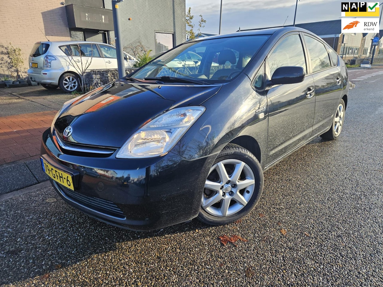 Toyota Prius - 1.5 VVT-i Comfort GARANTIE - AutoWereld.nl