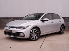 Volkswagen Golf - 1.4 eHybrid Style PHEV | Elek. Trekhaak | Q-Light | Carplay | Memory | Navi | Sfeerverlich