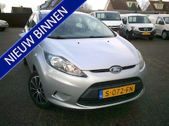 Ford Fiesta - 1.25 Trend VOORZIEN VAN AIRCO+STOEL VERWARMING