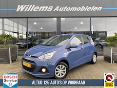 Hyundai i10 - 1.0i i-Motion Comfort Cruise Control, Climate Control & Trekhaak