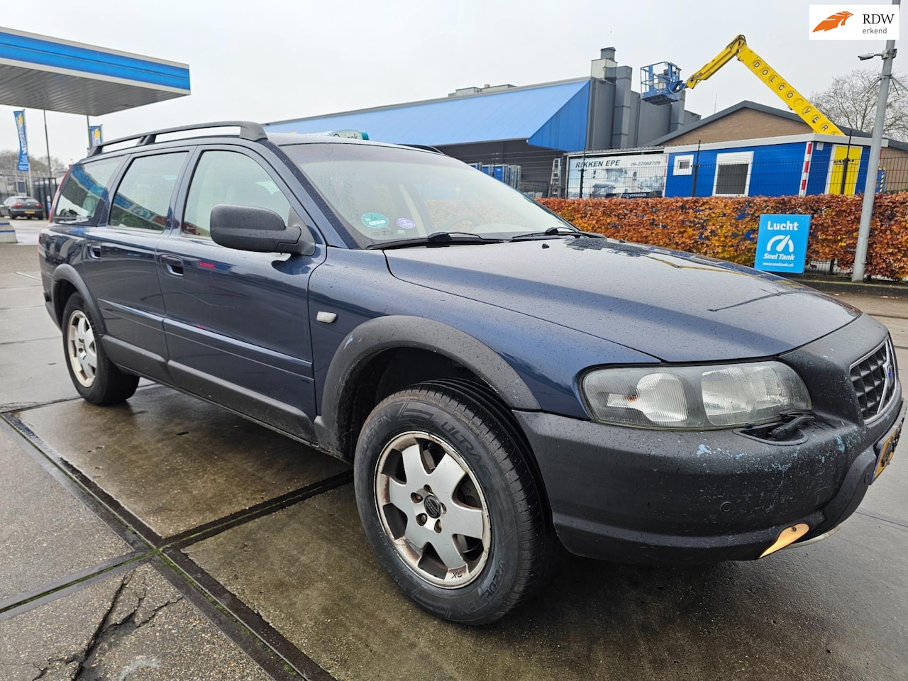 Volvo V70 Cross Country - 2.4 T LPG-g3 AUTOMAAT/airci/CRUISE - AutoWereld.nl