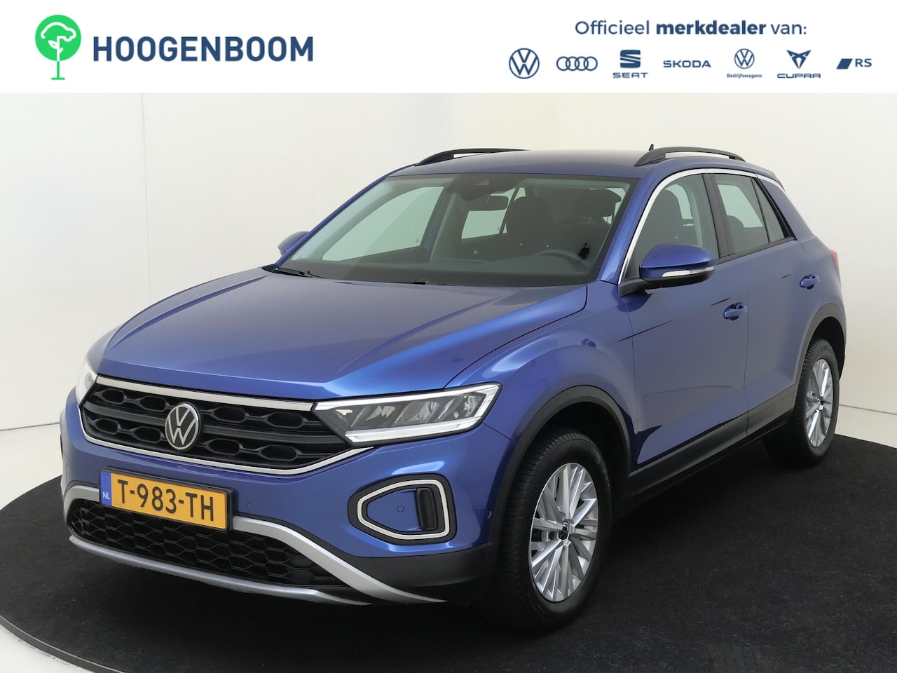 Volkswagen T-Roc - 1.0 TSI Life | Parkeerassistent | Adaptieve cruise control | CarPlay | Navigatie | Lane as - AutoWereld.nl
