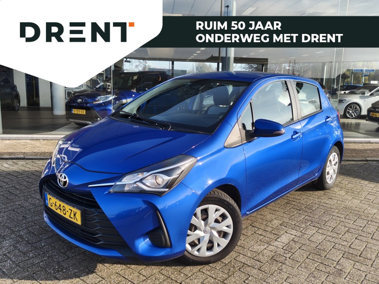Toyota Yaris - 1.5 VVT-i Active | Navi | Cruise Control | Achteruitrijcamera - AutoWereld.nl