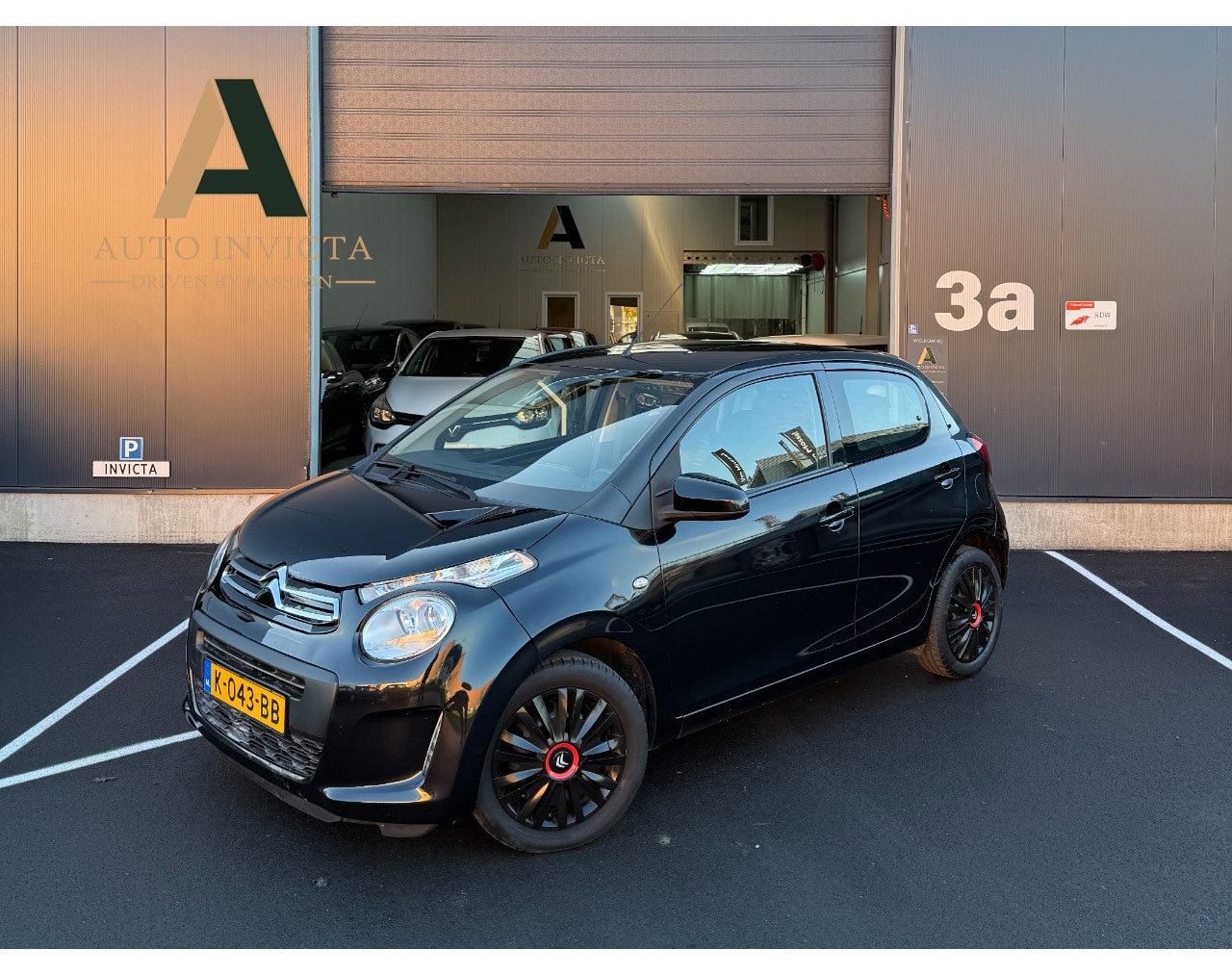 Citroën C1 - 1.0 VTi - Feel - Achteruitrijcamera - AutoWereld.nl