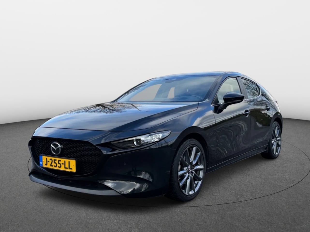 Mazda 3 - 2.0 SA-X Comfort Bose 180PK [ 18inch LMV Camera ] - AutoWereld.nl