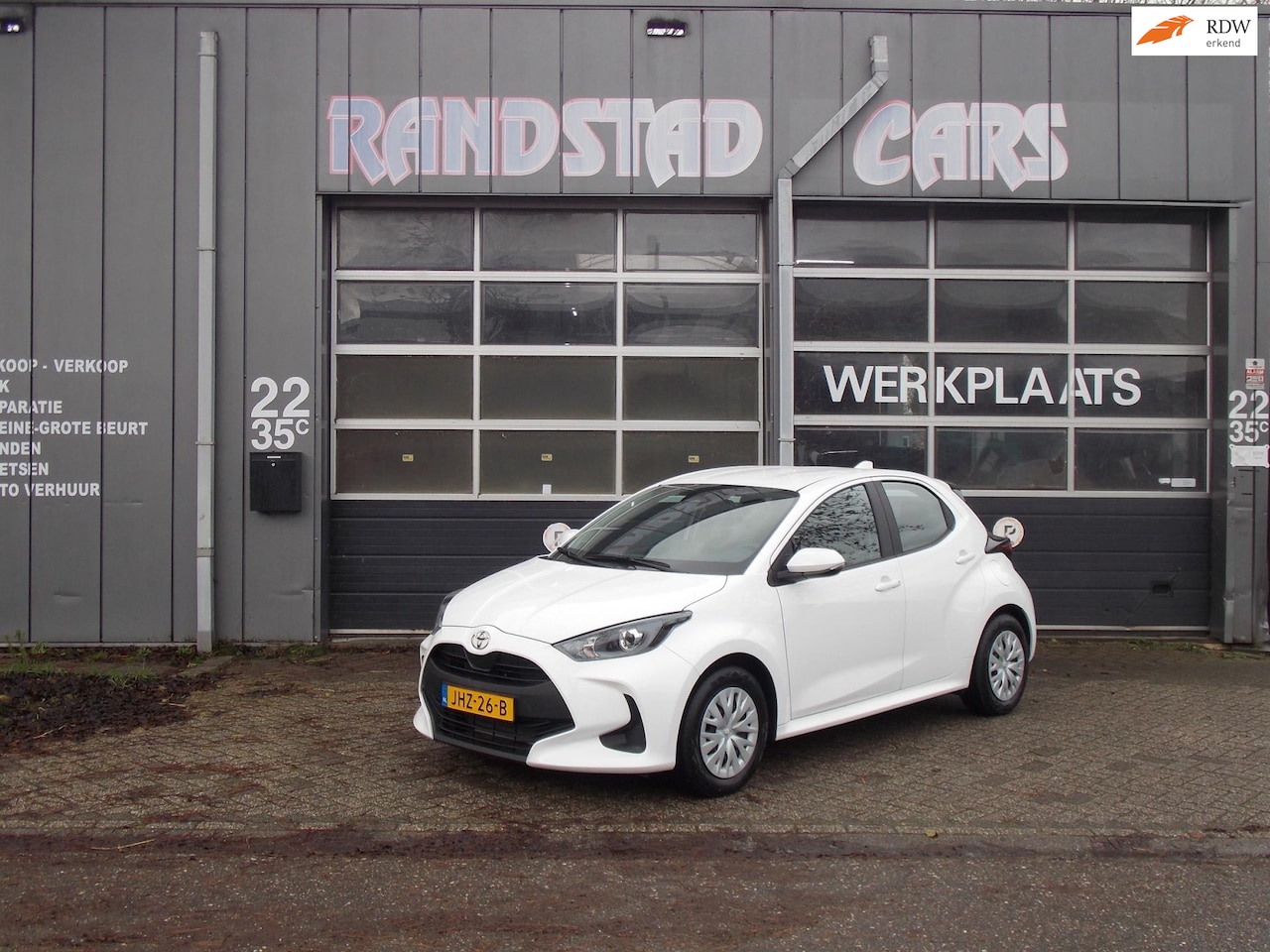 Toyota Yaris - 1.5 Hybrid 115 Business Camera AIrco Elek Pakket 5Deurs 2024bj GARANTIE - AutoWereld.nl