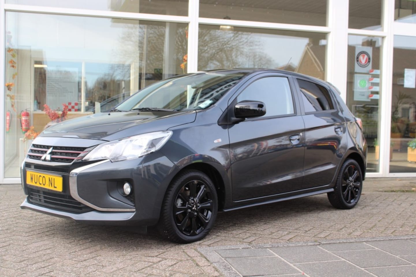 Mitsubishi Space Star - 1.2 Instyle 1.2 Instyle - AutoWereld.nl