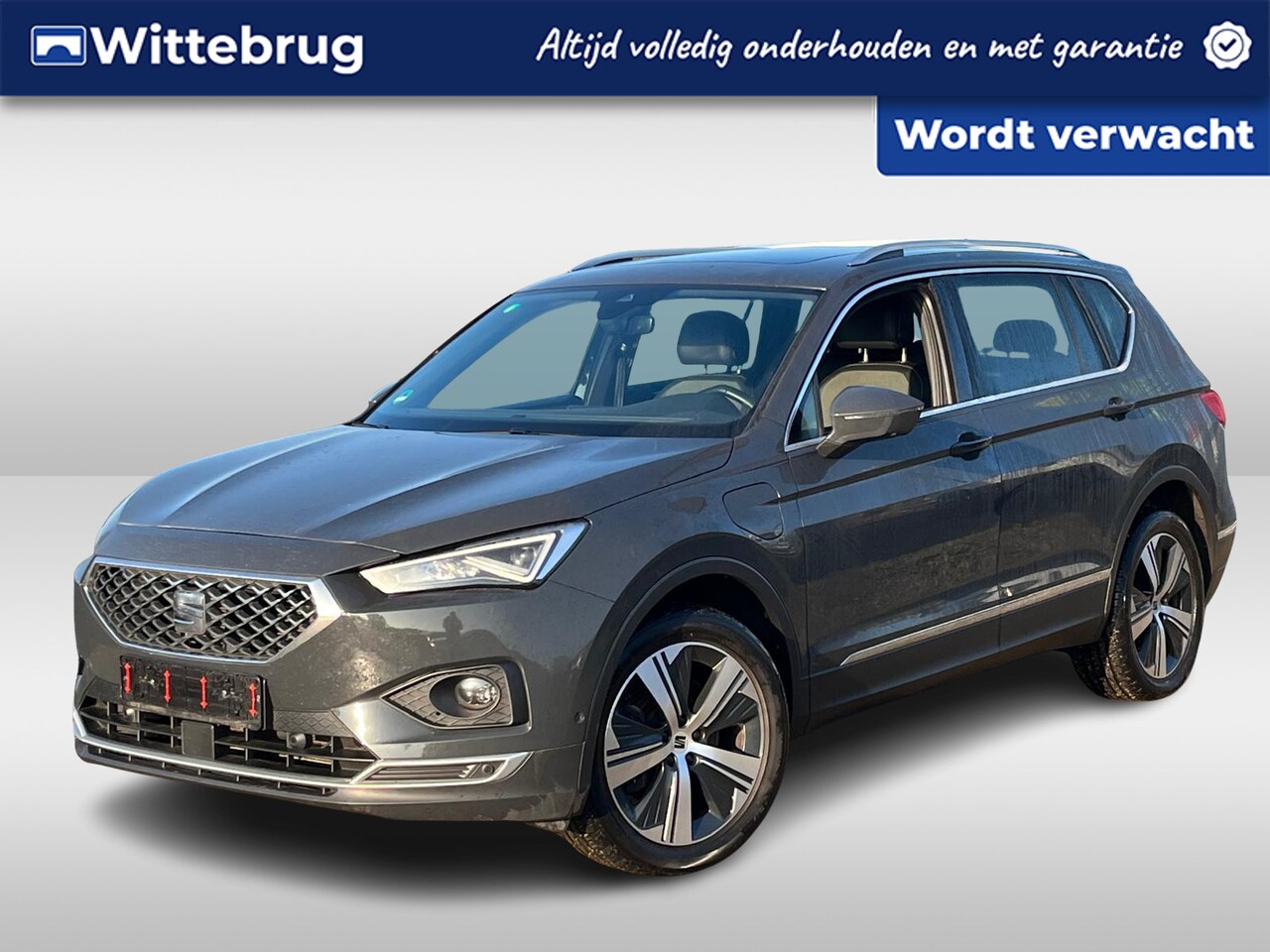 SEAT Tarraco - 1.4 TSI e-Hybrid 245PK DSG PHEV Xperience Business Intense / Panoramadak / Zwenkbare trekh - AutoWereld.nl