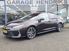 Toyota Corolla - 1.8 Hybrid Executive Sedan | Trekhaak | Blindspot | Adaptive CC | Leder-Stof | Occasion