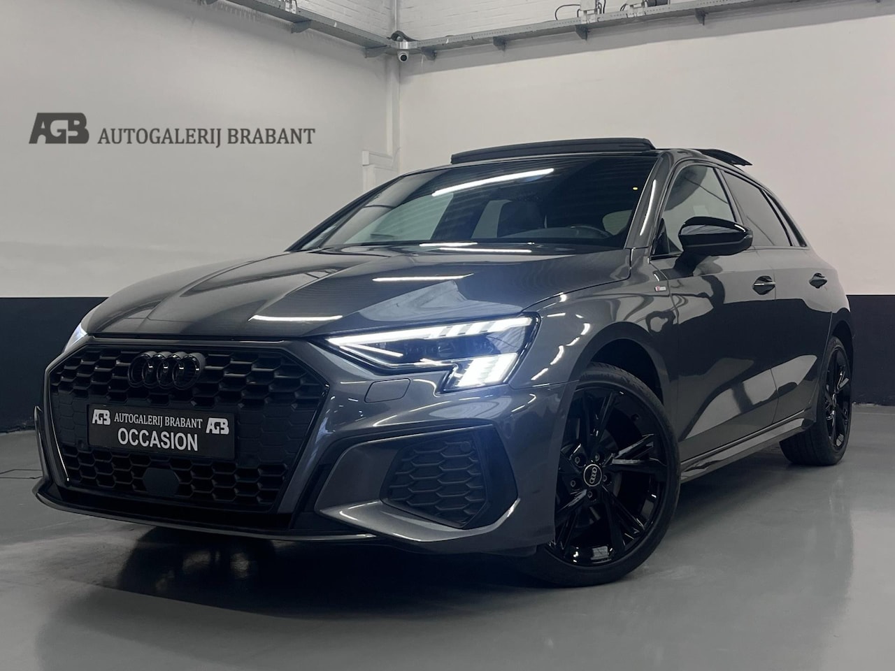 Audi A3 Sportback - 35 TFSI S edition Pano/Carplay/Matrix - AutoWereld.nl