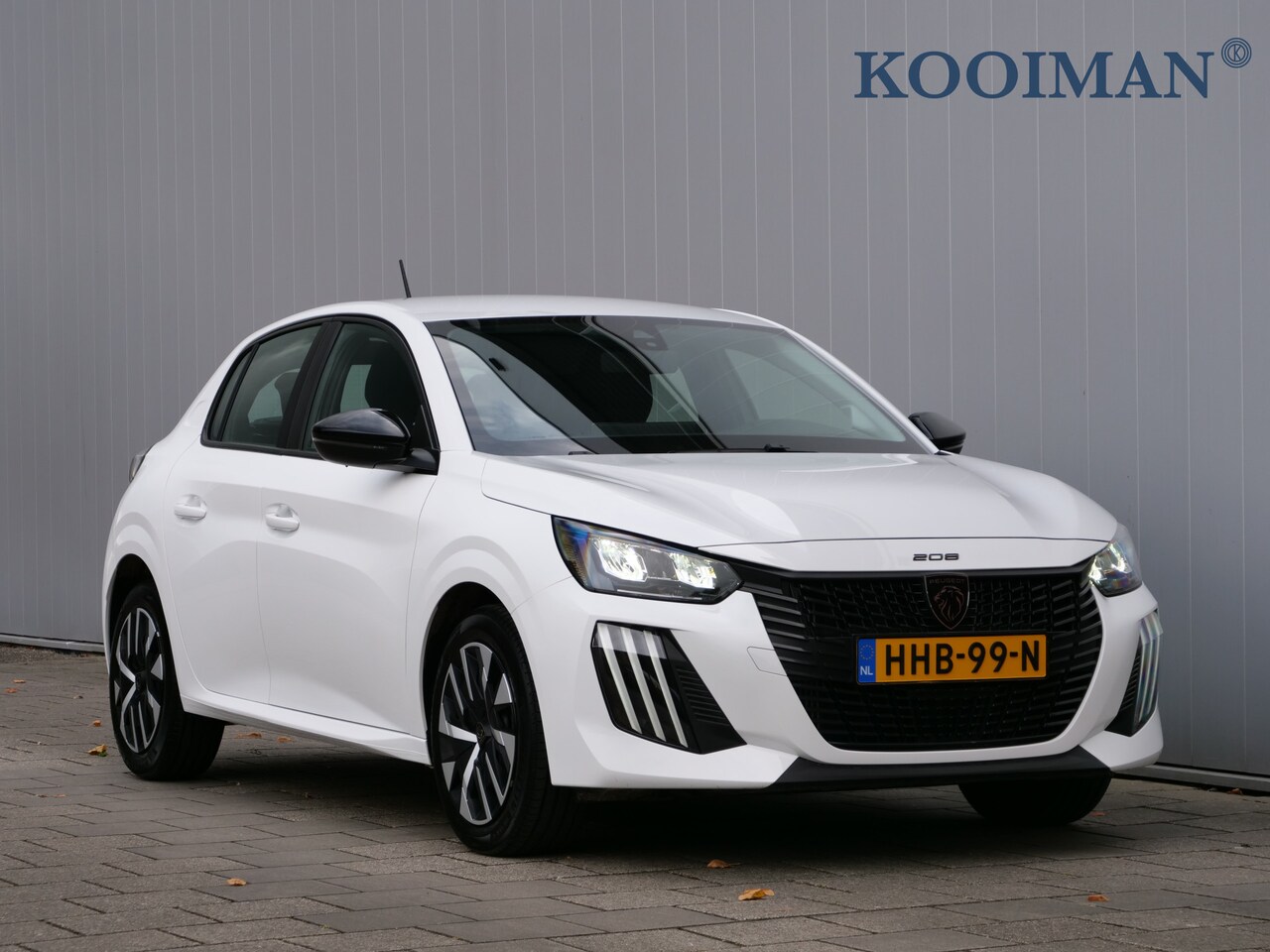 Peugeot 208 - 1.2 PureTech 100 Active Apple Carplay / DAB / Cruise Control - AutoWereld.nl