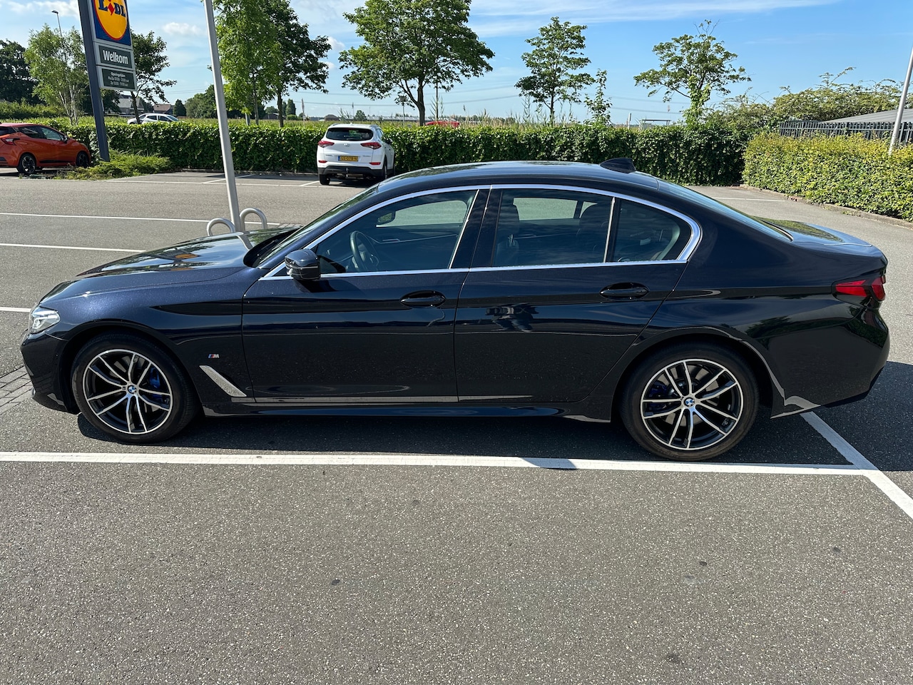 BMW 5-serie - 530i High Executive - AutoWereld.nl