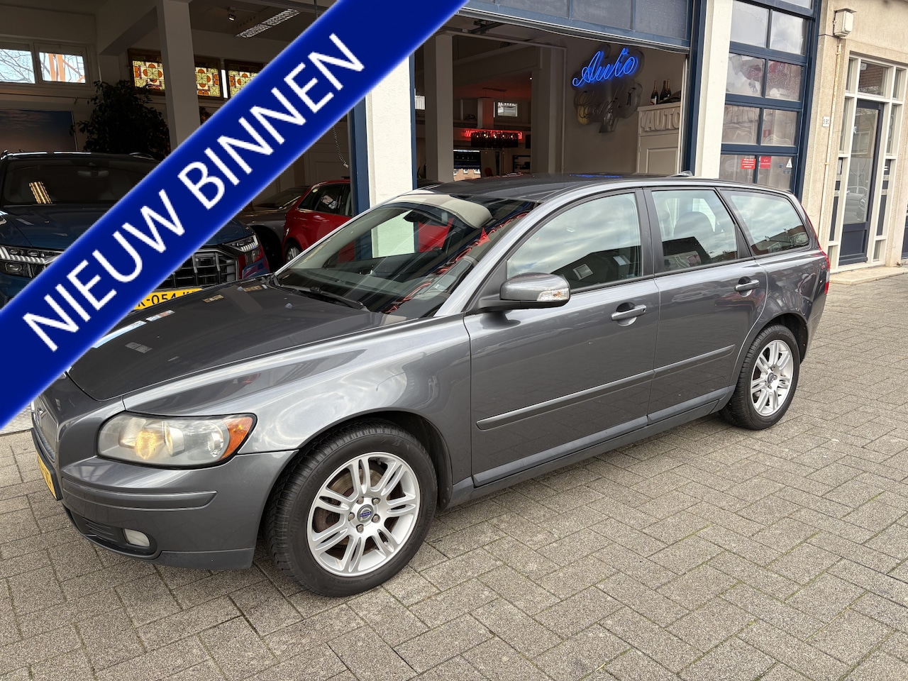 Volvo V50 - 2.0 Edition II Sport CLIMA/CRUISE/NL AUTO - AutoWereld.nl