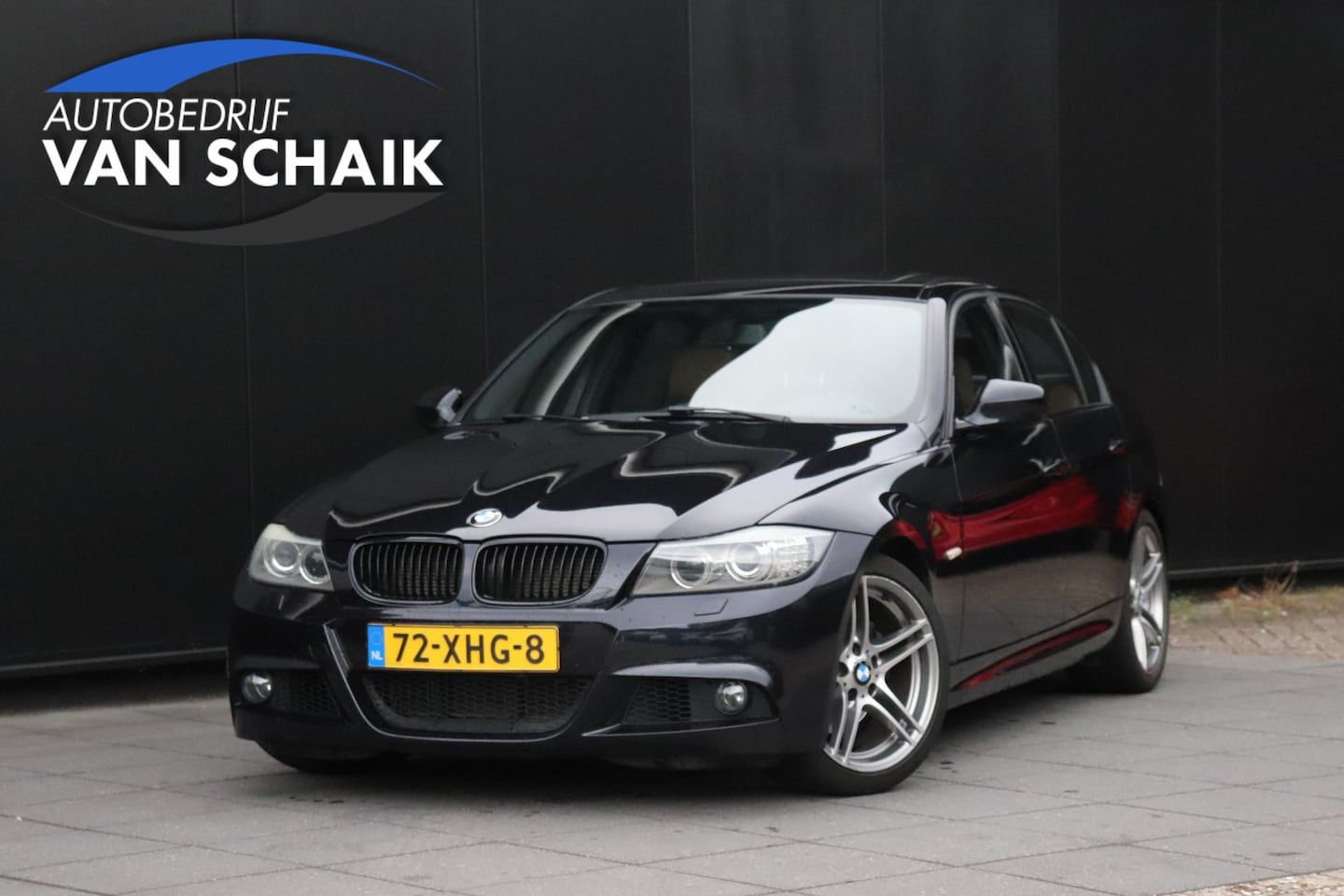 BMW 3-serie - 325i Carbon Sport Edition | 218 PK | LEDER | H&K | PDC | SCHUIFDAK | CRUISE | NAVI | - AutoWereld.nl