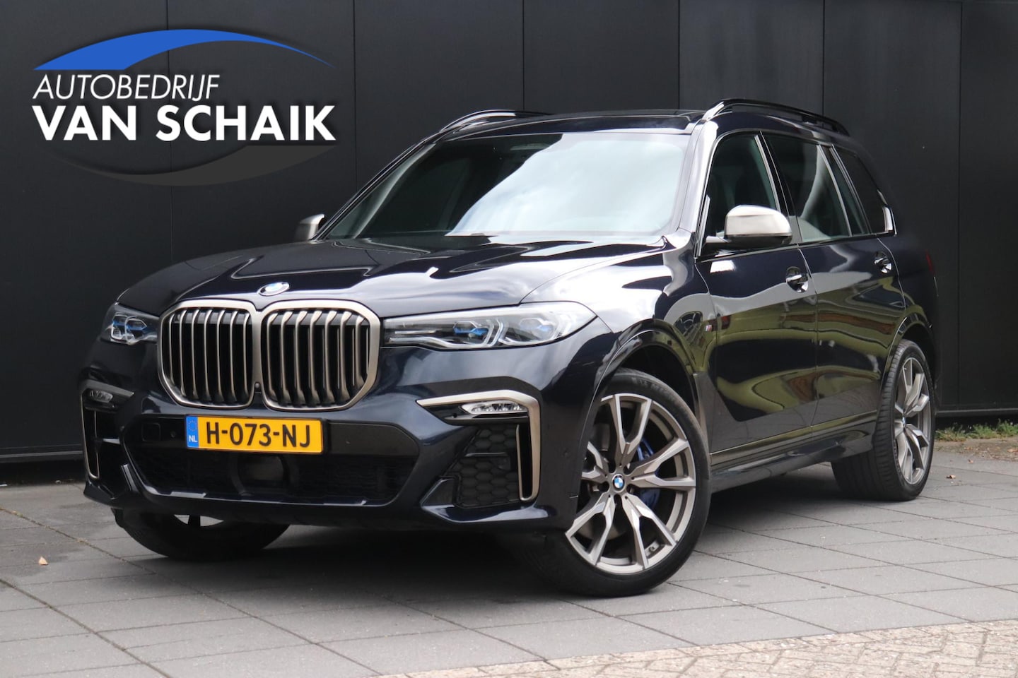 BMW X7 - M50i High Executive | 531 PK | 7 PERS. | MEMORY | B&W | STOEL/STUURVERW. | PANO | STOELVER - AutoWereld.nl