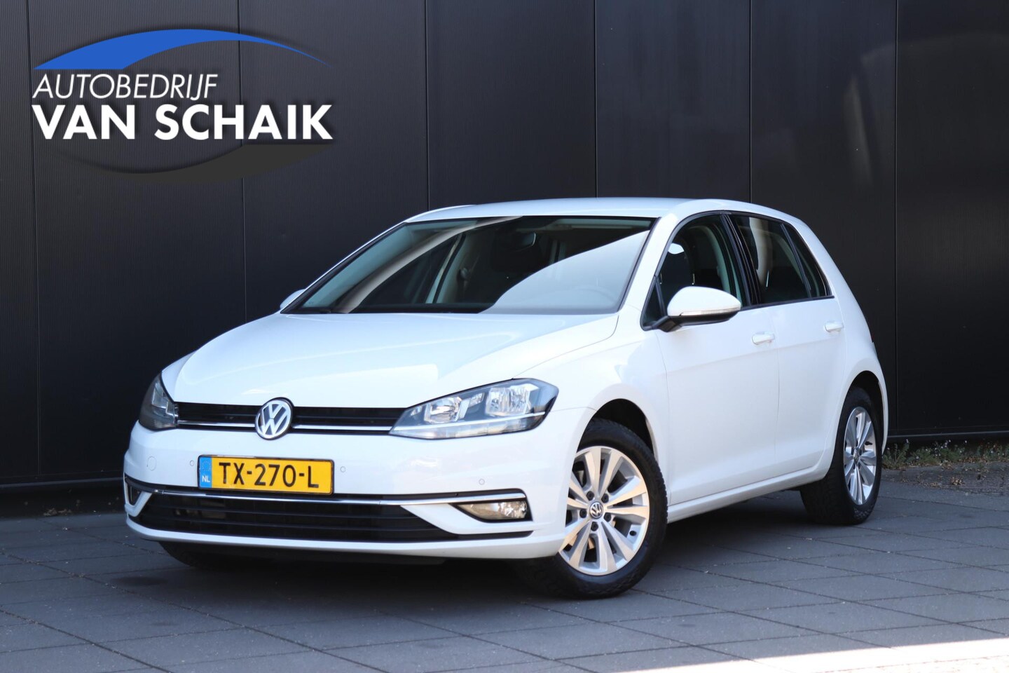 Volkswagen Golf - 1.0 TSI Comfortline | NAVI | LMV | CLIMA | PDC | - AutoWereld.nl