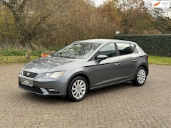 SEAT Leon - 1.2 TSI Style Business I CRUISE I BLUETOOTH I CLIMA I 6BAK