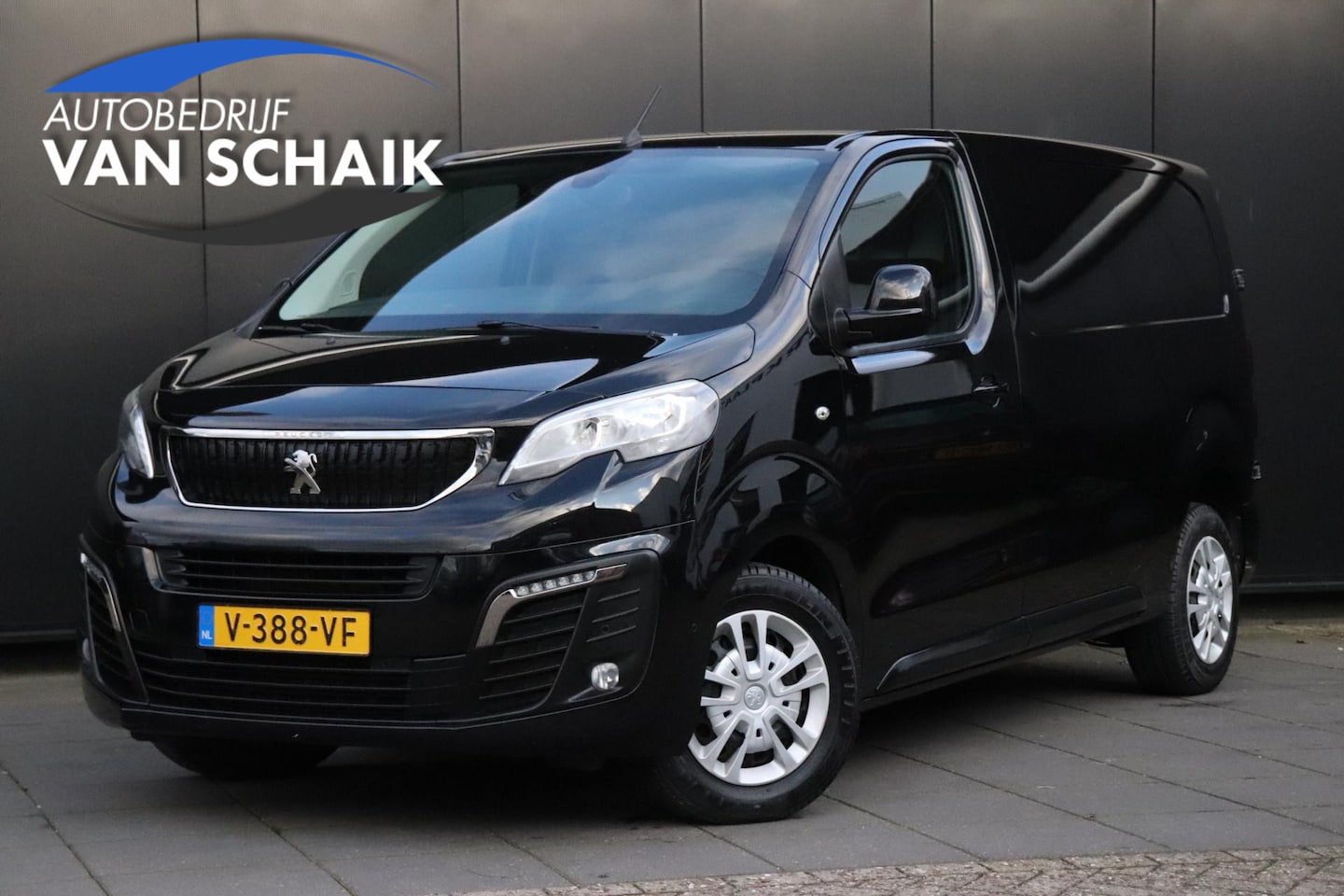 Peugeot Expert - 231S 2.0 BlueHDI 120 Premium Pack | SCHUIFDEUR | TREKHAAK | NAVI | CRUISE | APPLE CARPLAY - AutoWereld.nl