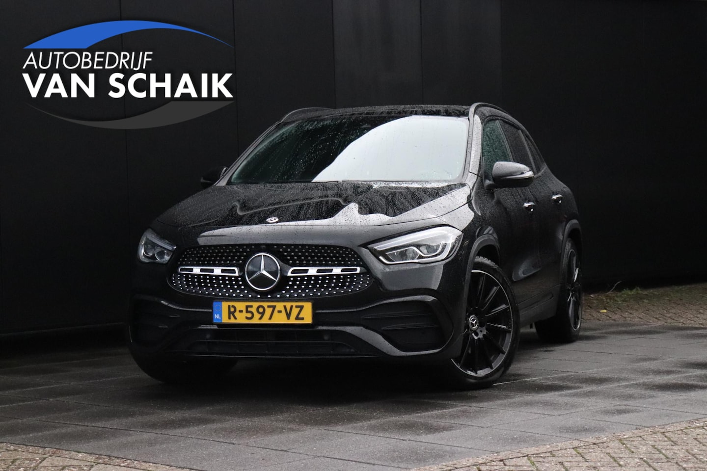 Mercedes-Benz GLA-Klasse - 180 AMG Line | PANO | CAMERA | NAVI | CRUISE | LMV | - AutoWereld.nl