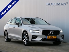 Volvo V60 - 2.0 B3 164pk Plus Dark Automaat Trekhaak / Camera / Adaptive cruise / Stoelverwarming