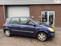Renault Scénic - 1.6-16V Privilège Luxe|AIRCO|TREKHAAK