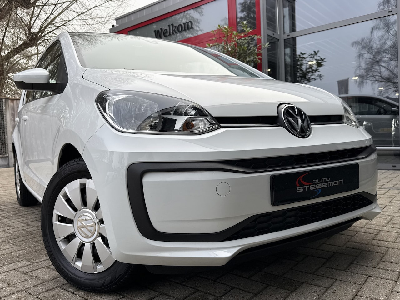 Volkswagen Up! - 1.0 BMT MOVE UP! *!* NAVI-APP/ AIRCO/ DAB/ LED *!* - AutoWereld.nl