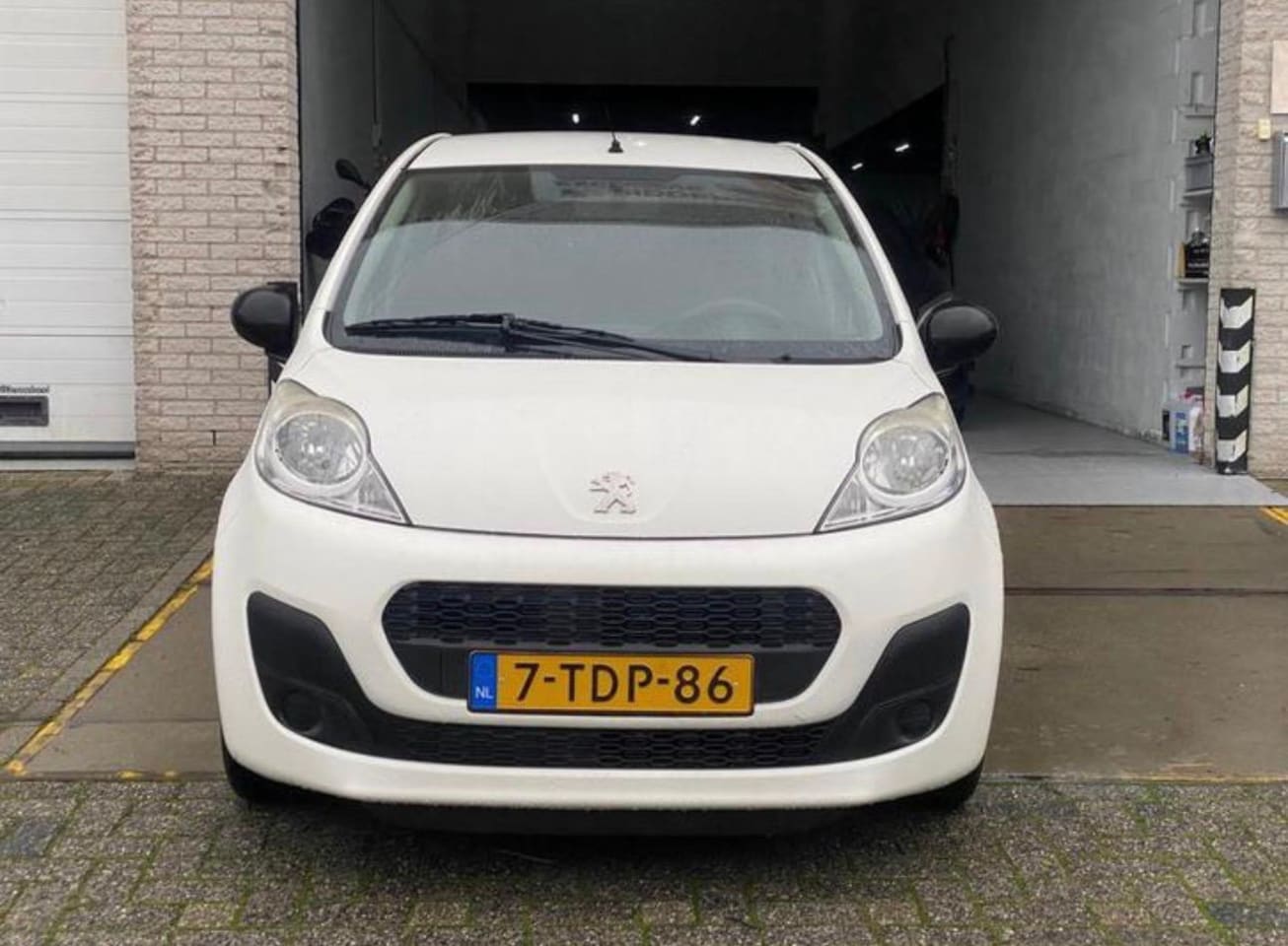 Peugeot 107 - 1.0 Access Accent 1.0 Access Accent - AutoWereld.nl