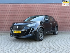 Peugeot 2008 - 1.2 PureTech / Nap / Airco / Cruise control / Trekhaak