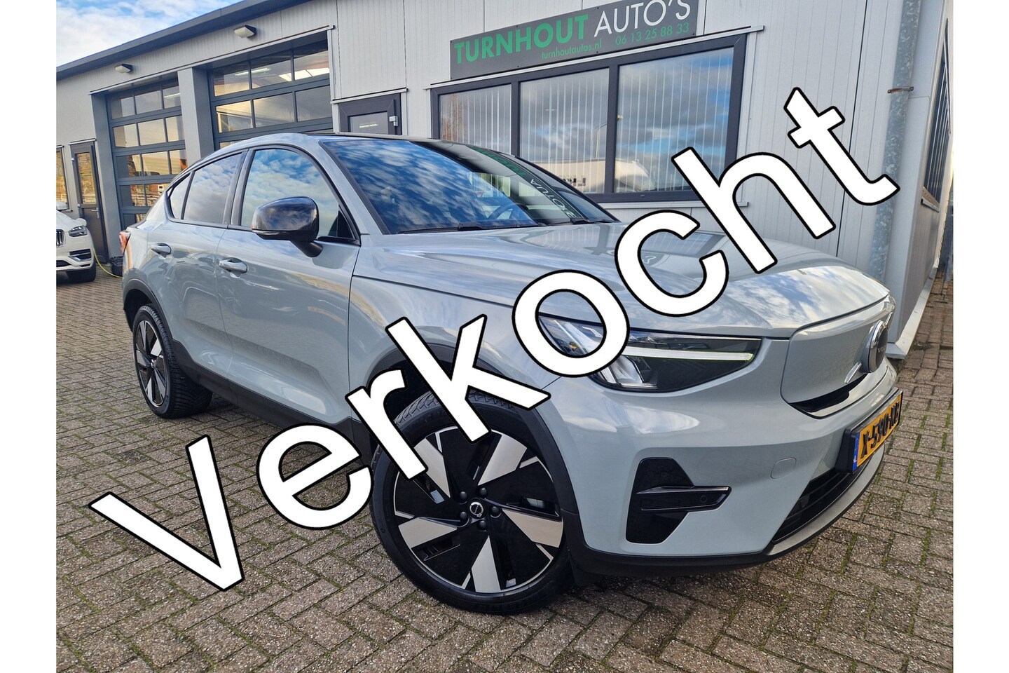 Volvo C40 - Single Motor Plus 69 kWh SOH 95,8 % | NL AUTO | Panoramadak - AutoWereld.nl