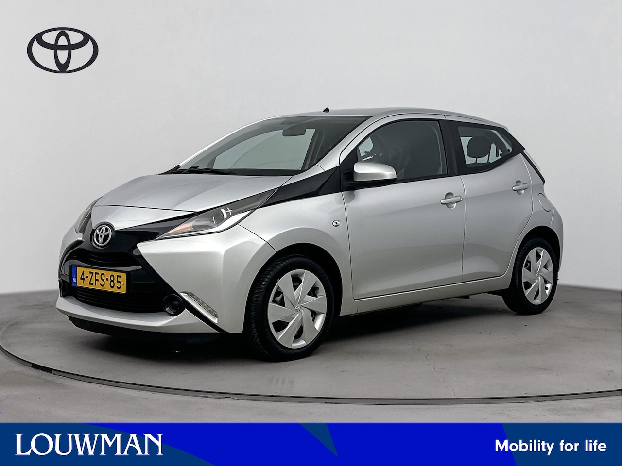 Toyota Aygo - 1.0 VVT-i x-play | Achteruitrijcamera | - AutoWereld.nl
