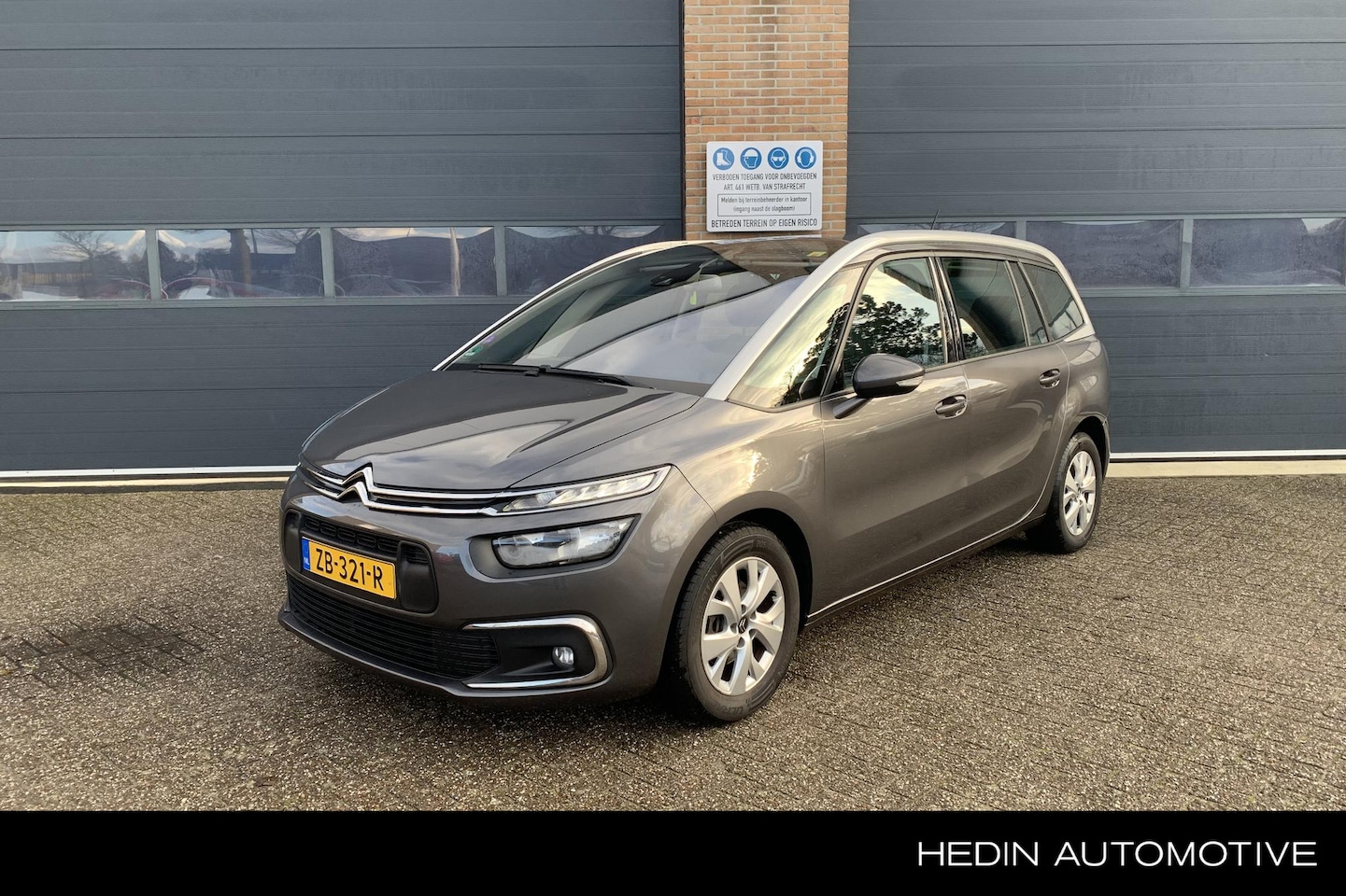 Citroën Grand C4 SpaceTourer - 1.2 130 PK Business 7-Zits | Navigatie | Meer foto's volgen - AutoWereld.nl