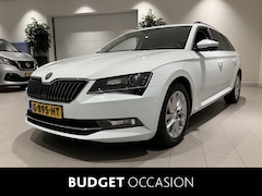 Skoda Superb Combi - 1.8 TSI Style Business 179 PK | Automaat | Apple Carplay | Stuurwielverwarming | Stoelverw