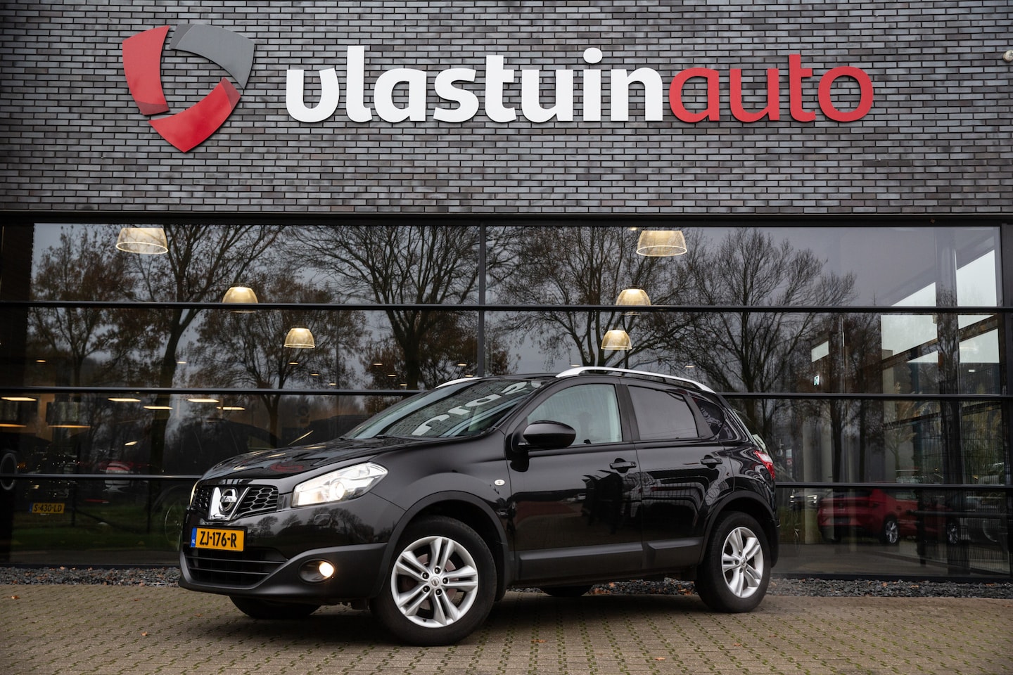Nissan Qashqai - 1.6 , Panoramadak, Bose, Trekhaak, - AutoWereld.nl