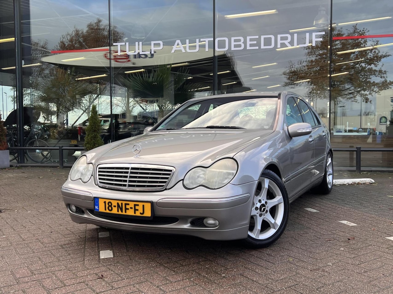 Mercedes-Benz C-klasse - 180 K. Elegance Clima Cruise Trekhaak NL auto - AutoWereld.nl