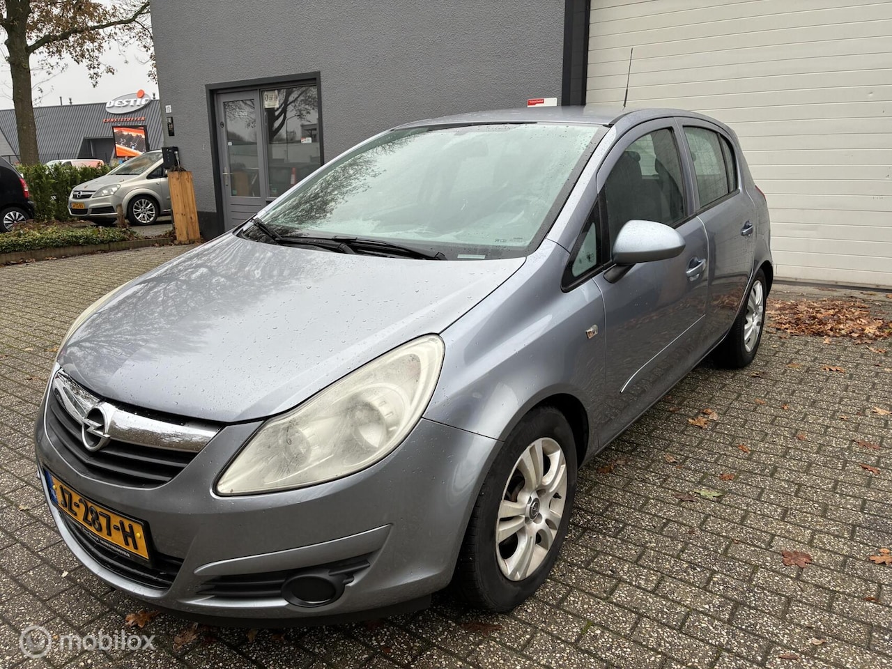 Opel Corsa - 1.2-16V Essentia /NIEUWE APK/AIRCO/TREKHAAK/ - AutoWereld.nl