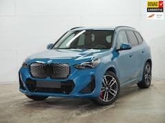BMW iX1 - XDrive30 67 kWh M-Sport PRO, H&K, panorama, trekhaak