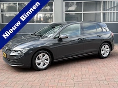 Volkswagen Golf - 1.5 eTSI R-Line Aut. Style | LED | Stoel + stuurverwarming | ACC | PDC 07-2020 76.689 KM