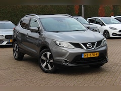 Nissan Qashqai - 1.2 N-Connecta / Trekhaak / Panoramadak / 360Camera / 18'' / Keyless / Navigatie / Getint