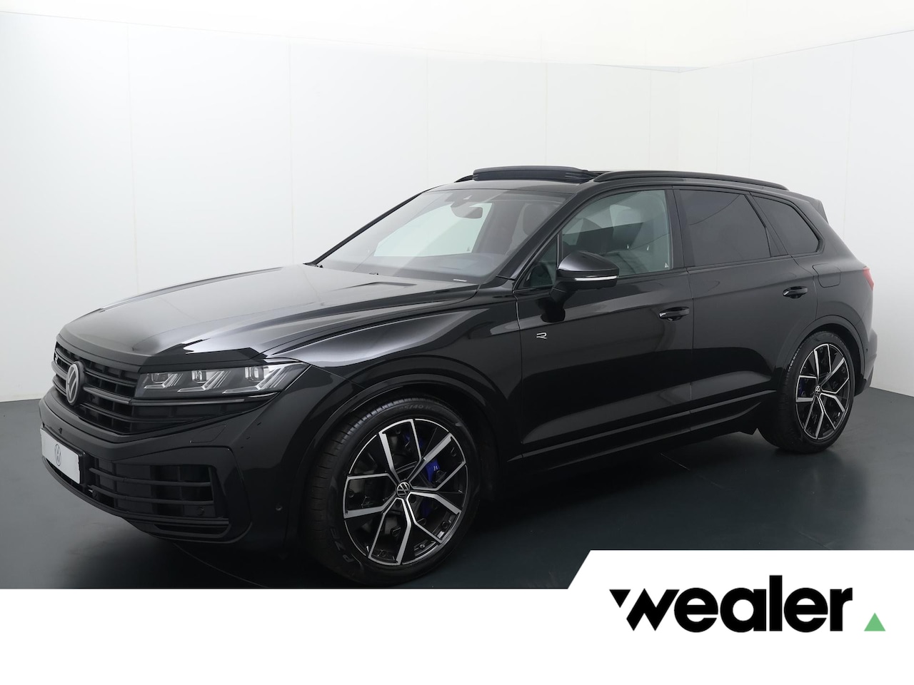 Volkswagen Touareg - 3.0 TSi eHybrid 4MOTION R | 462 PK | SoH 93% | Head up display | Panorama dak | Massage st - AutoWereld.nl