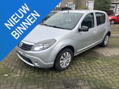 Dacia Sandero - black line 1.2 16V 75 Betreft Duitse auto