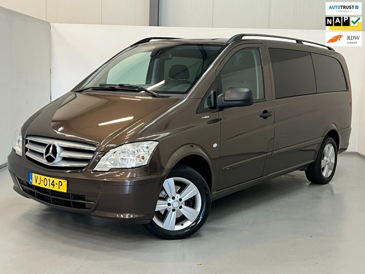 Mercedes-Benz Vito - 113 CDI 320 Lang / Dubbel Cabine / 5-pers / NL-auto - AutoWereld.nl