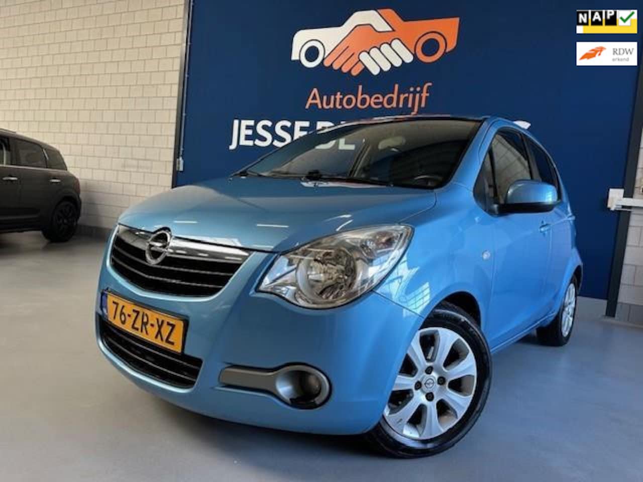 Opel Agila - 1.0 Enjoy / bj.2008 / kleur: blauw / Airco / Sportvelgen / Stereo / APK tot 11/2026 en NAP - AutoWereld.nl