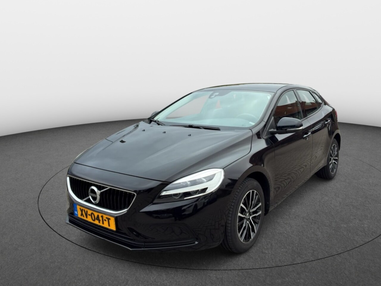 Volvo V40 - 1.5 T2 Polar [ lage kmstand Nap ] - AutoWereld.nl