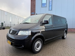Volkswagen Transporter Kombi - 2.5 TDI 340 Highline CARAVELLE 8 PERSOONS AUTOMAAT CLIMA LANG ZWART 2008