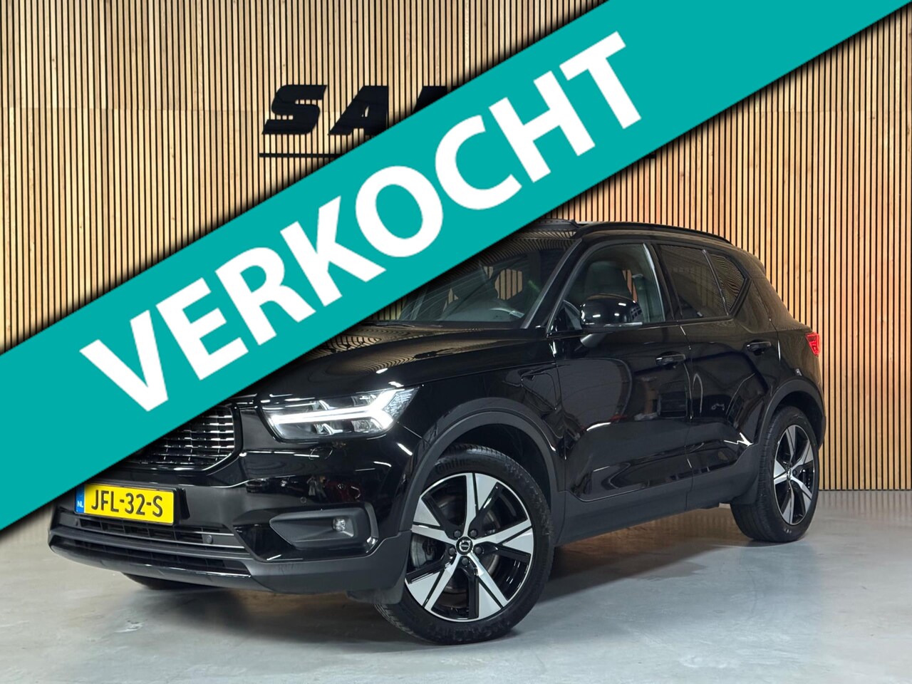 Volvo XC40 - 1.5 T5 Recharge R-Design / Pano / 360º / Harman/Kardon / 262 PK / Trekhaak / - AutoWereld.nl