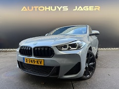 BMW X2 - XDrive25e High Executive|Pano|H&U