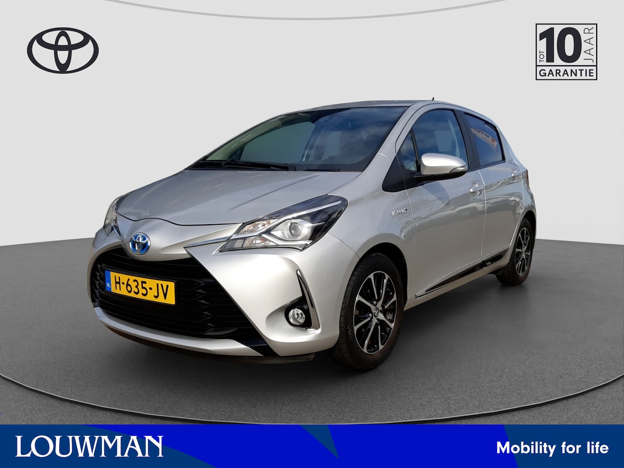 Toyota Yaris - 1.5 Hybrid Active | Navigatie | Camera | Trekhaak | LM Velgen | - AutoWereld.nl